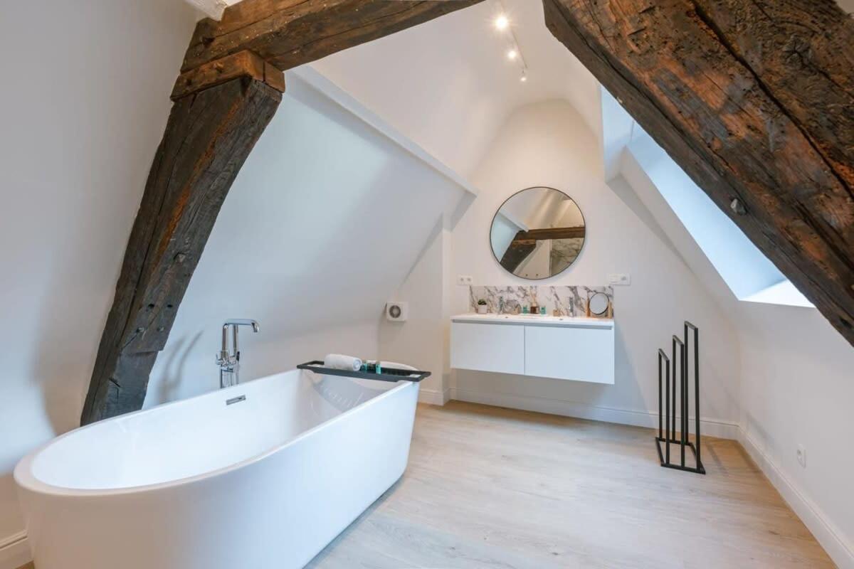 Huswell - Modern Apartment On Top Location In Anvers Exterior foto